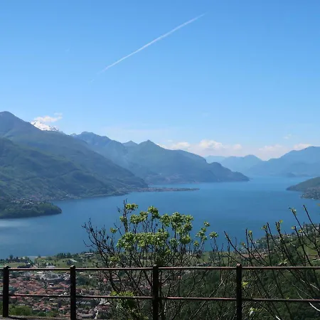 Apartment Casa Edera, For 5 Persons Livo (Lombardy)